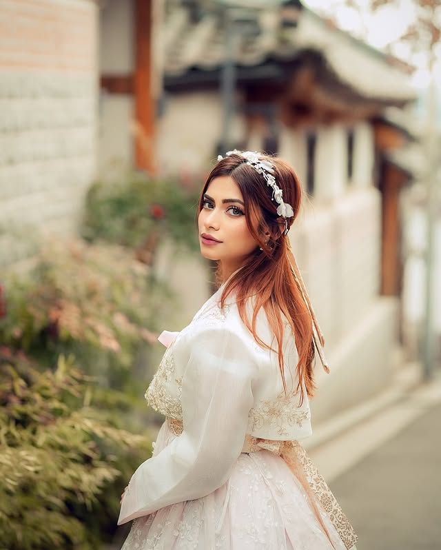 Nagma Mirajkar: Bio, Height, Weight, Age, Family, Career & More