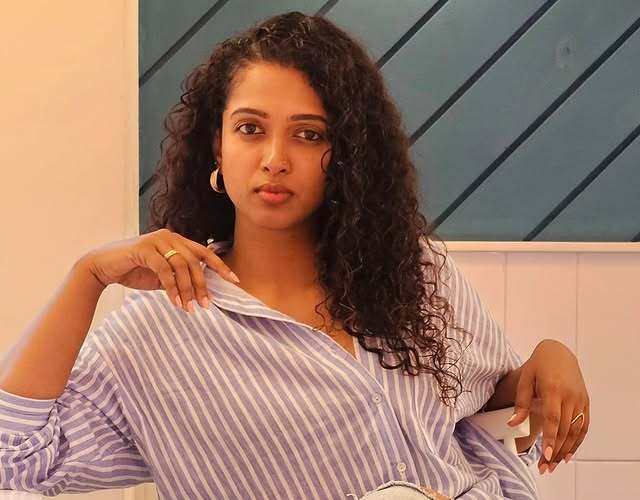 Apoorva Bharadwaj : Bio, Height, Weight, Age, Facts & More