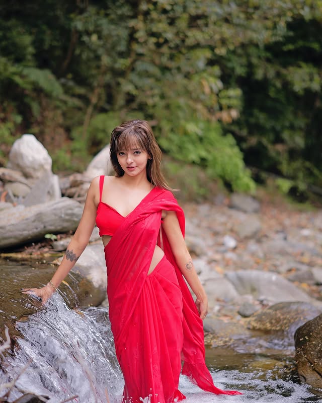 Ananya Dogra : Bio, Height, Weight, Age, Facts & More