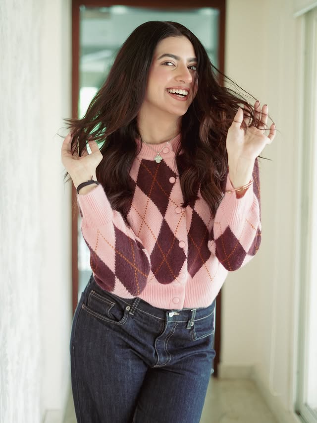 Kashika Kapoor : Bio, Height, Weight, Age, Facts & More